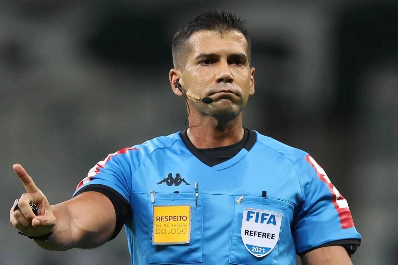 Bruno Arleu de Araújo apita Criciúma e Avaí