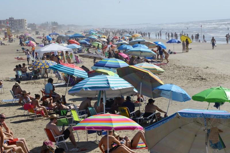 Balneário Arroio do Silva registra grande movimento nos últimos dias de 2018