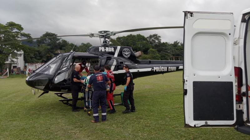 Motociclista é resgatado pelo Saer/Sarasul após acidente em Praia Grande