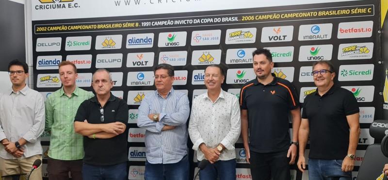 Criciúma promete lançar novo uniforme até a estreia na Série B do Campeonato Brasileiro