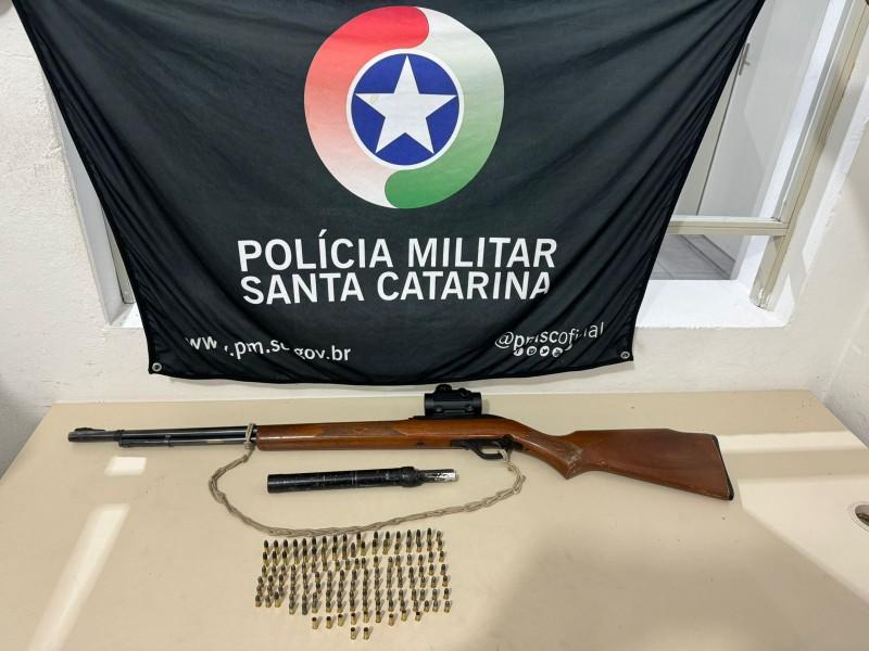 PM prende homem por porte ilegal de arma de fogo em Santa Rosa de Lima