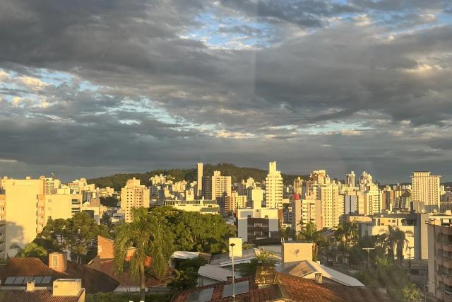 Semana começa nublada e termina com predomínio de sol em Criciúma; confira a previsão