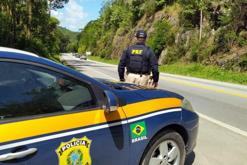 PRF registra cinco mortes e 93 acidentes nas rodovias federais em SC durante feriadão de Páscoa