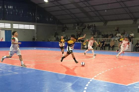 Campeonato Municipal de Futsal de Morro da Fumaça começa com muitos gols e grandes jogos