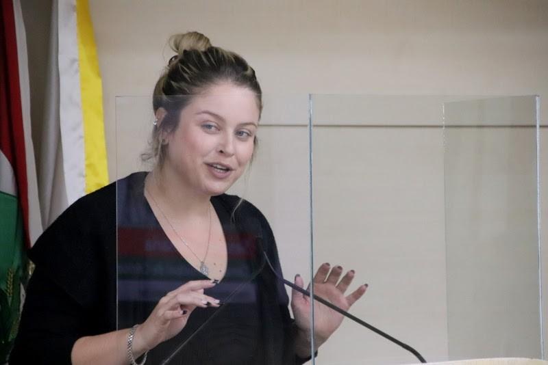 Câmara de Criciúma vota hoje projetos sobre agricultura, combate ao racismo e violência obstétrica