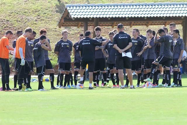 Com a missão de por fim a longo jejum fora de casa, Criciúma encara o Avaí 