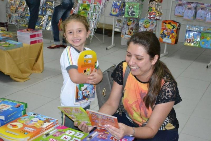 Mais de 4 mil pessoas visitaram Feira do Livro de Cocal do Sul 