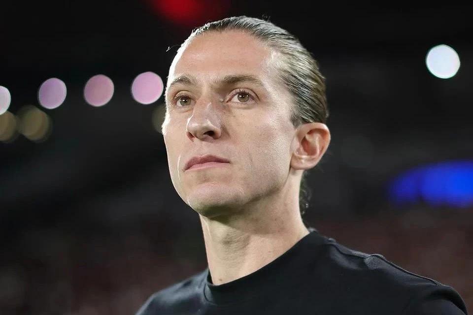 Filipe Luís é o primeiro catarinense a comandar clube das principais ligas da Europa