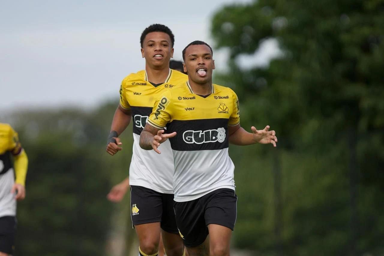Criciúma enfrenta o São Paulo em confronto direto no Campeonato Brasileiro Sub-20