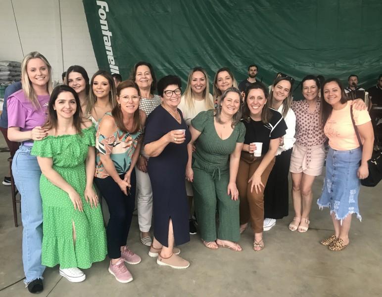 Grupo Fontanella & Mazzuco Representações  em Festa