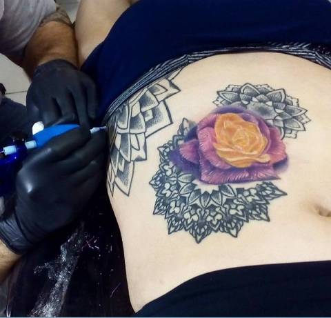 Exposição Arte, Cultura e Tatuagem chega ao Nações Shopping