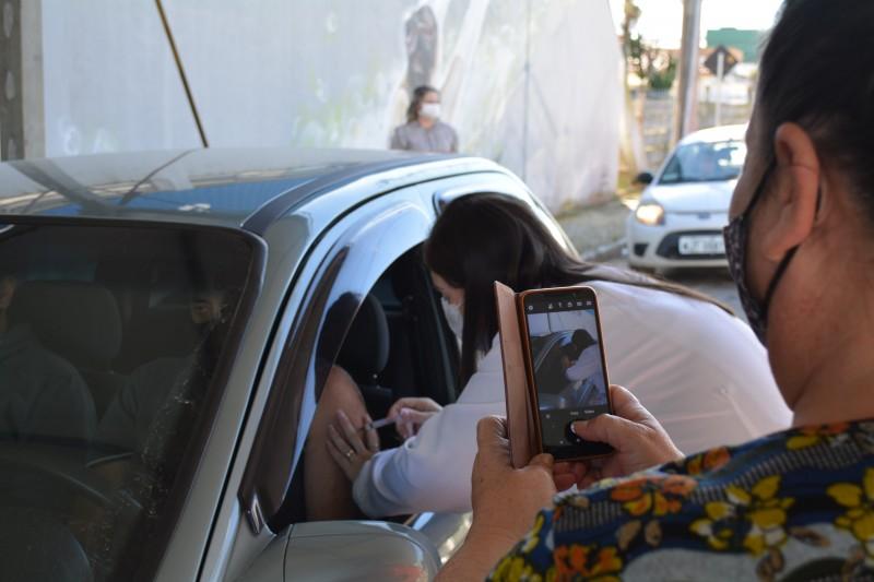 Covid-19: Morro da Fumaça retoma vacinação dos trabalhadores da indústria