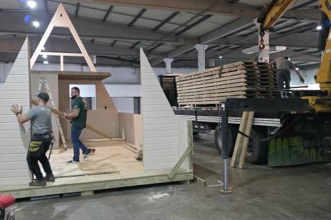 Criciúma: montagem da CasaPronta começa com mais de mil pessoas envolvidas nos preparativos