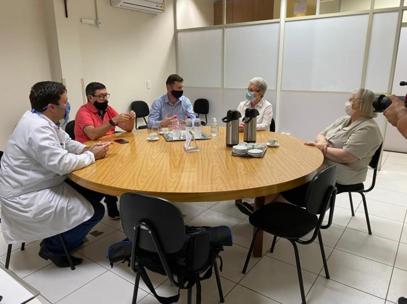 HSJosé recebe doação do CDA Clube da Decoração e Arquitetura