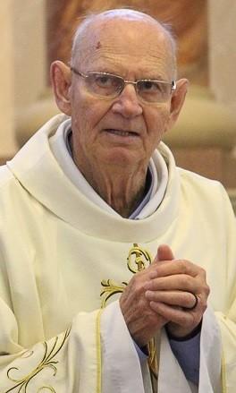 Morre padre Silvestre Koepp, aos 83 anos