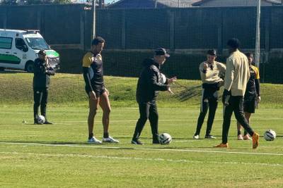 Zagueiros são novidades em reapresentação do Tigre