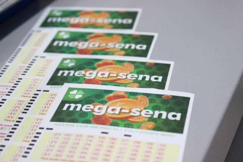 Duas apostas de Santa Catarina faturam mais de R$ 104 mil na Mega-Sena