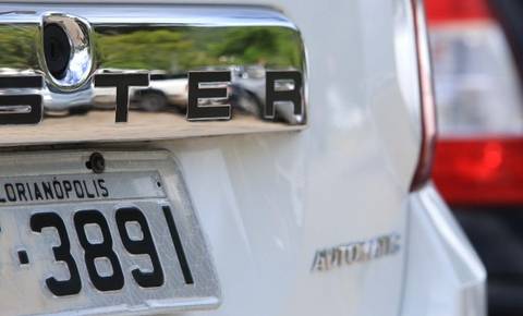 Pagamento em cota única do IPVA para placas terminadas em 1 vai até o dia 31