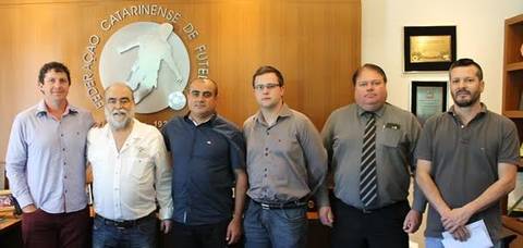 Olaria de Orleans vira profissional e deve jogar a C em 2017
