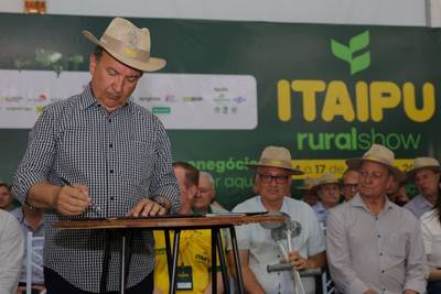 Governador lança Programa Terra Boa com ações para beneficiar 66 mil agricultores catarinenses