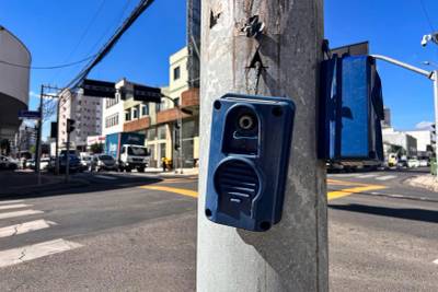 DTT alerta para vandalismo em semáforos sonoros em Criciúma
