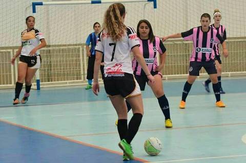 Últimos dias de inscrições para torneio de futsal