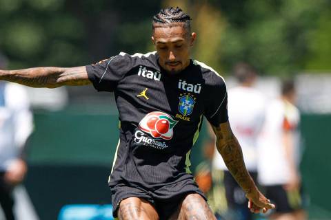 Seleção Brasileira confirma lesão do atacante Raphinha