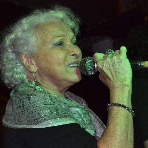 Café Concerto contará com show de Semiramis Gorini