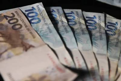 Feirão Limpa Nome renegocia dívidas com descontos de até 99% nas agências dos Correios