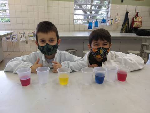 Quimicando Kids traz ensino da química de forma lúdica e divertida
